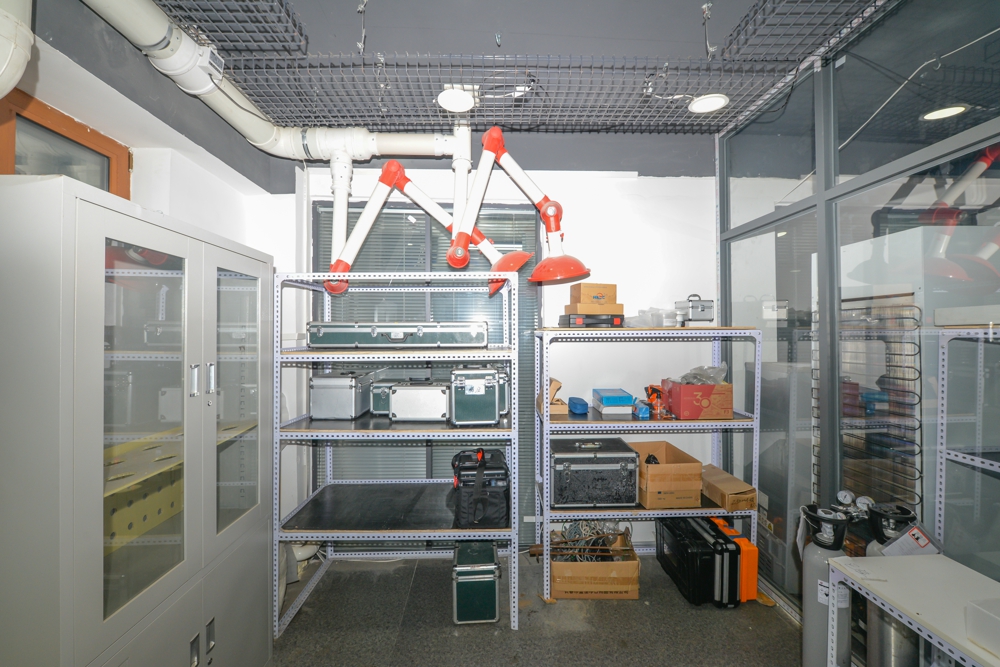 采样及现场检测设备区